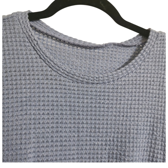 Women's Blue Knit Lace Sleeve Top Plus Size NWT - Picture 2 of 7